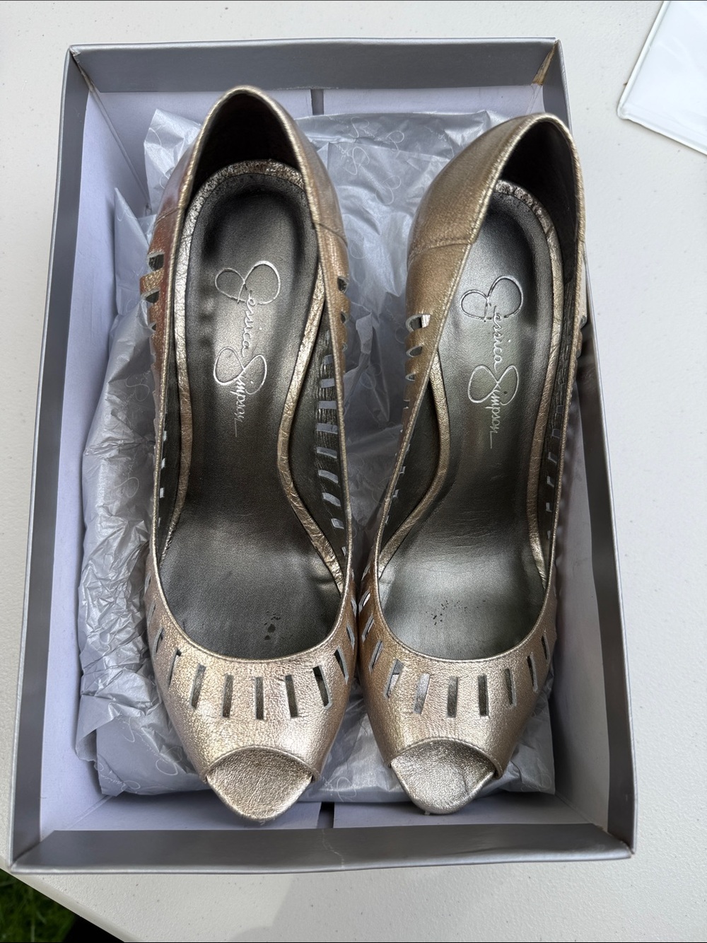 Jessica Simpson Metallic Gold Peep-Toe Heels